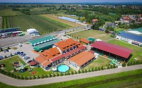 Hotel Kralj